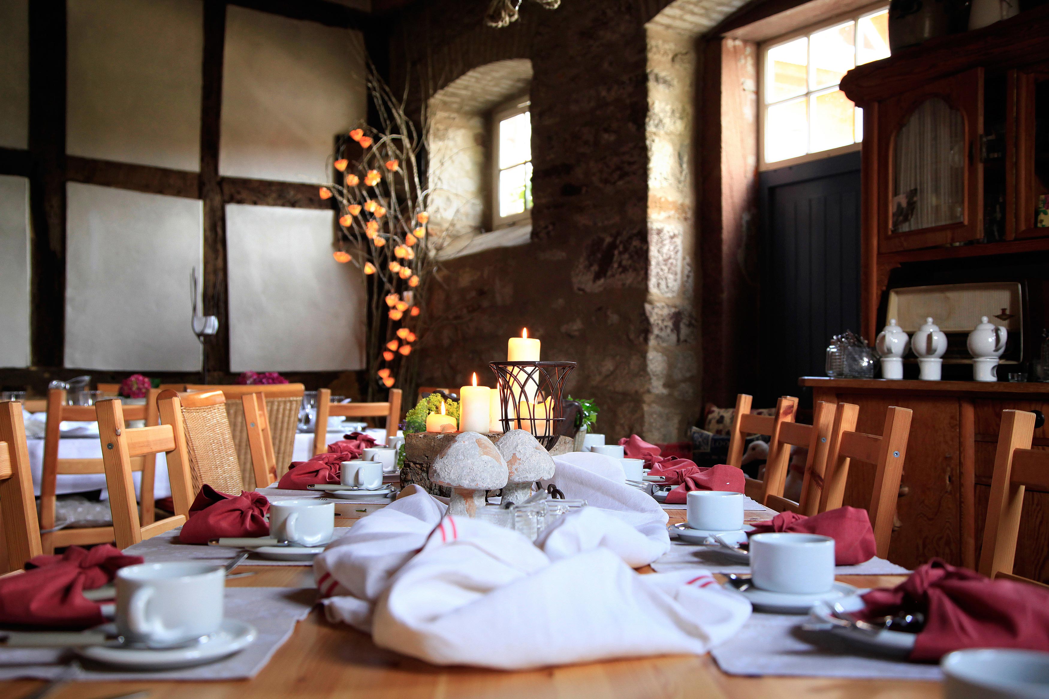 Feiern & Feste im Ku-h-lturstall Warburg