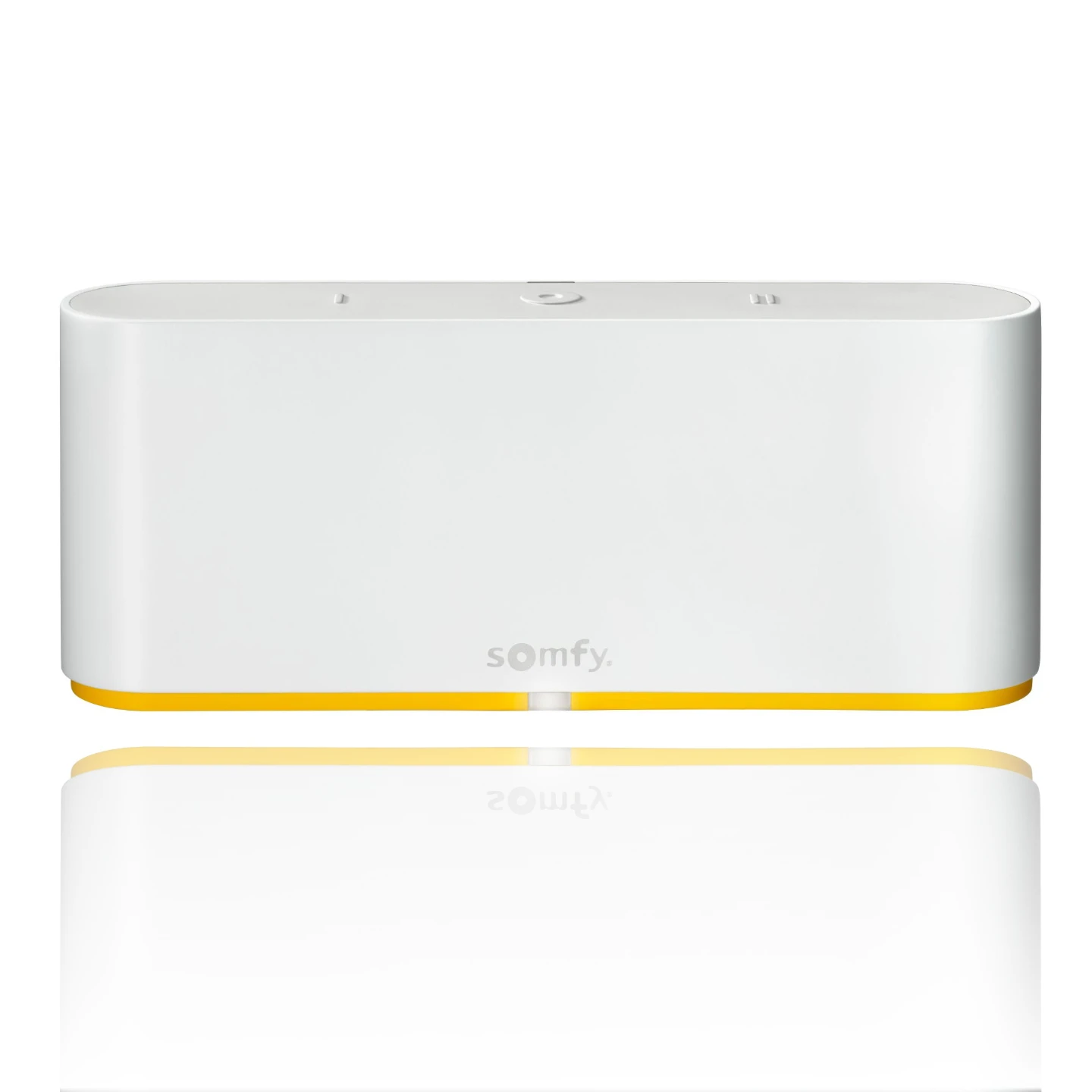 Somfy Tahome smart-enhet, hvit boks med gul stripe i bunn. Somfy logo