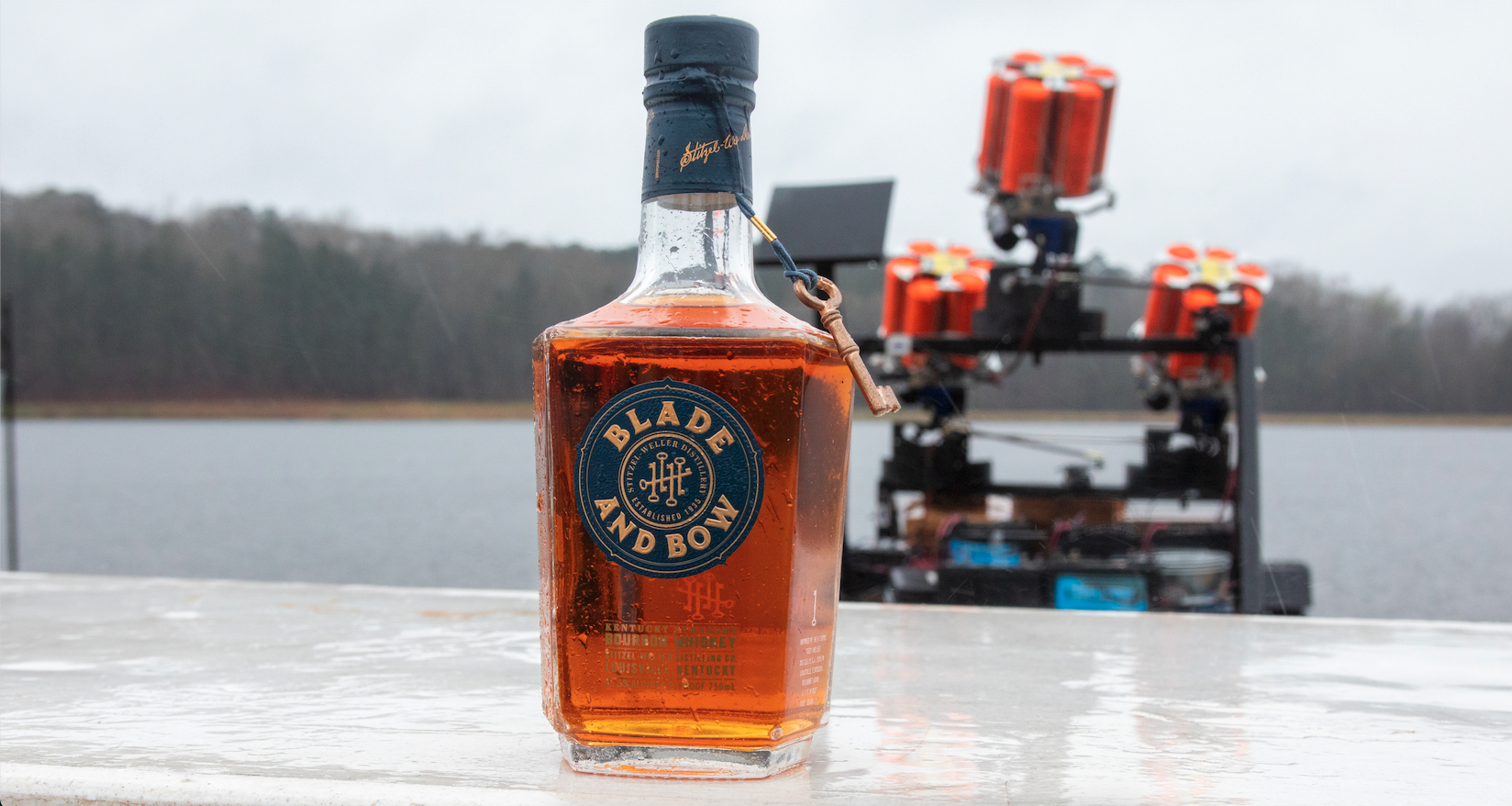 bottle with skeet shooter