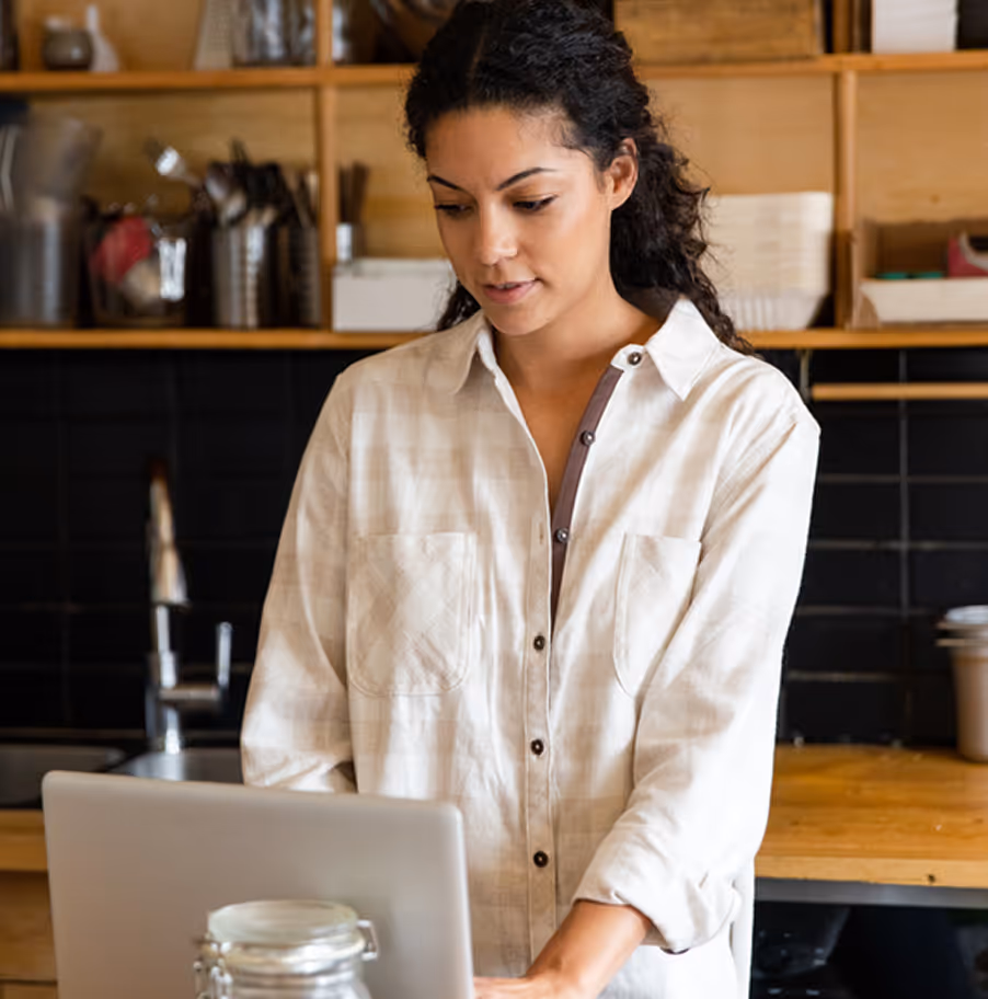 A graphic depicting the Wave app Dashboard.