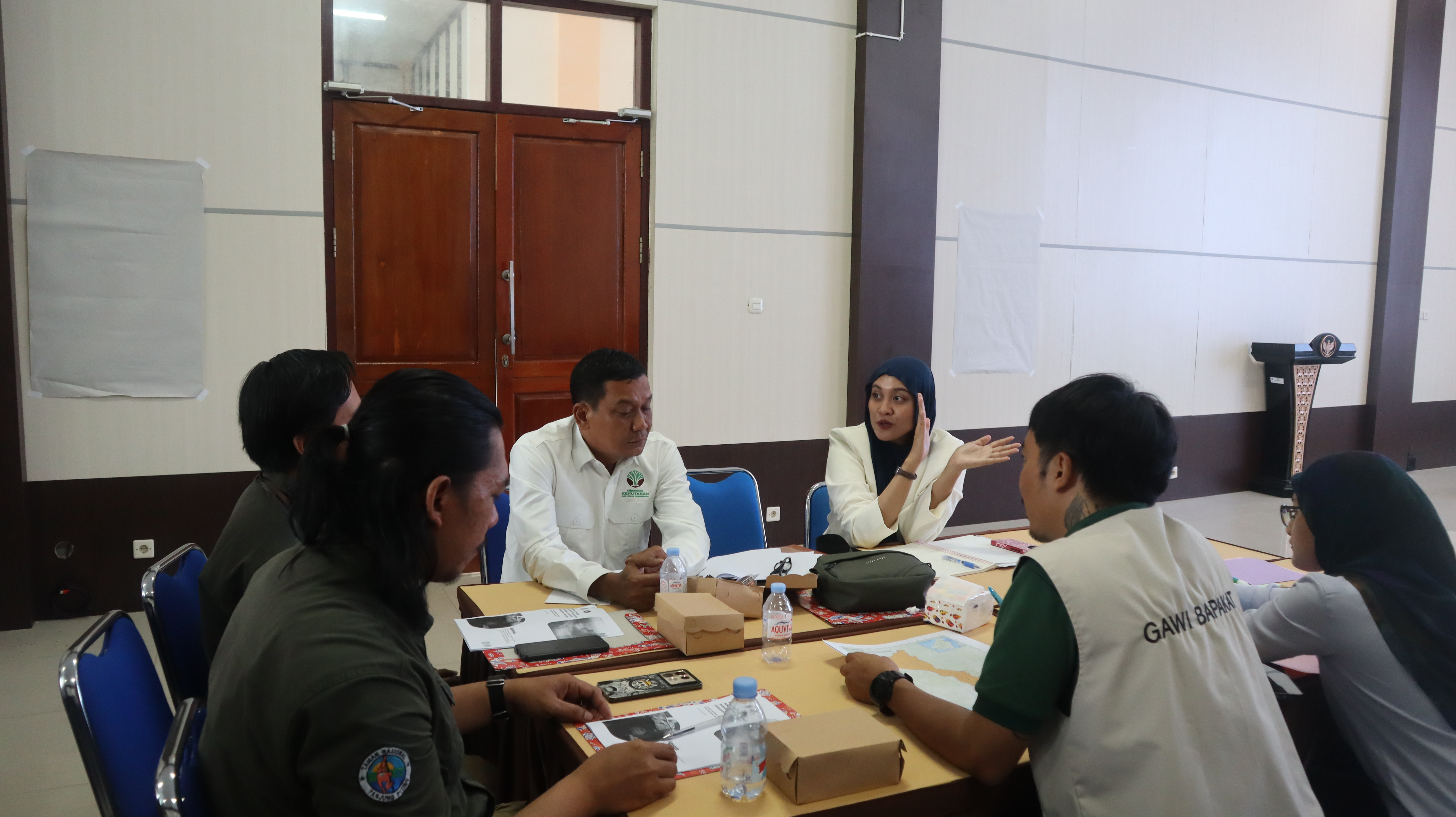 Menjembatani Teknologi dan Konservasi: Refleksi Project Manager HCV Network, Mirzha Hanifah, dari Tiga Inisiatif Lanskap di Indonesia