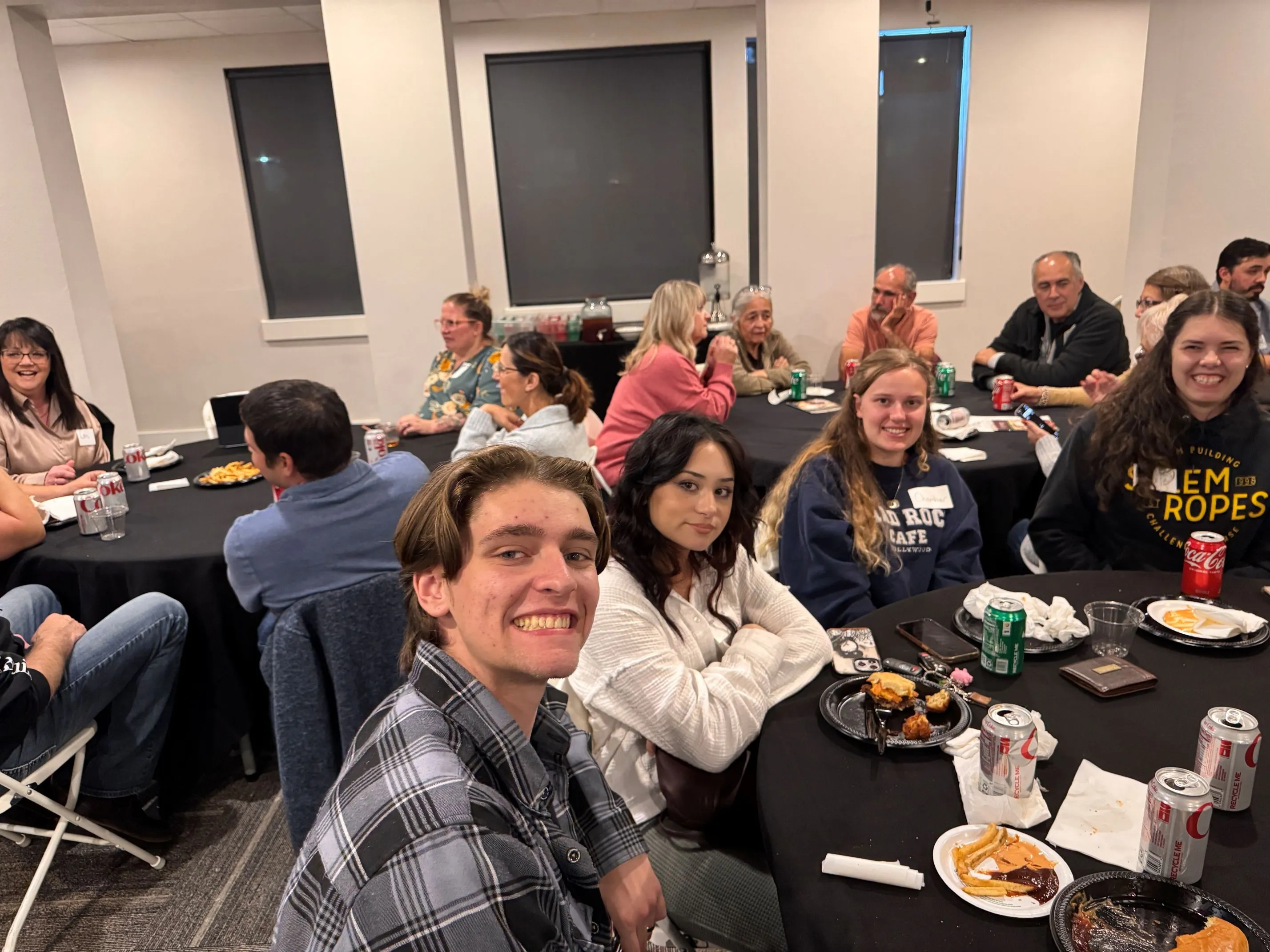Free Church gathering at Fellowship Network event