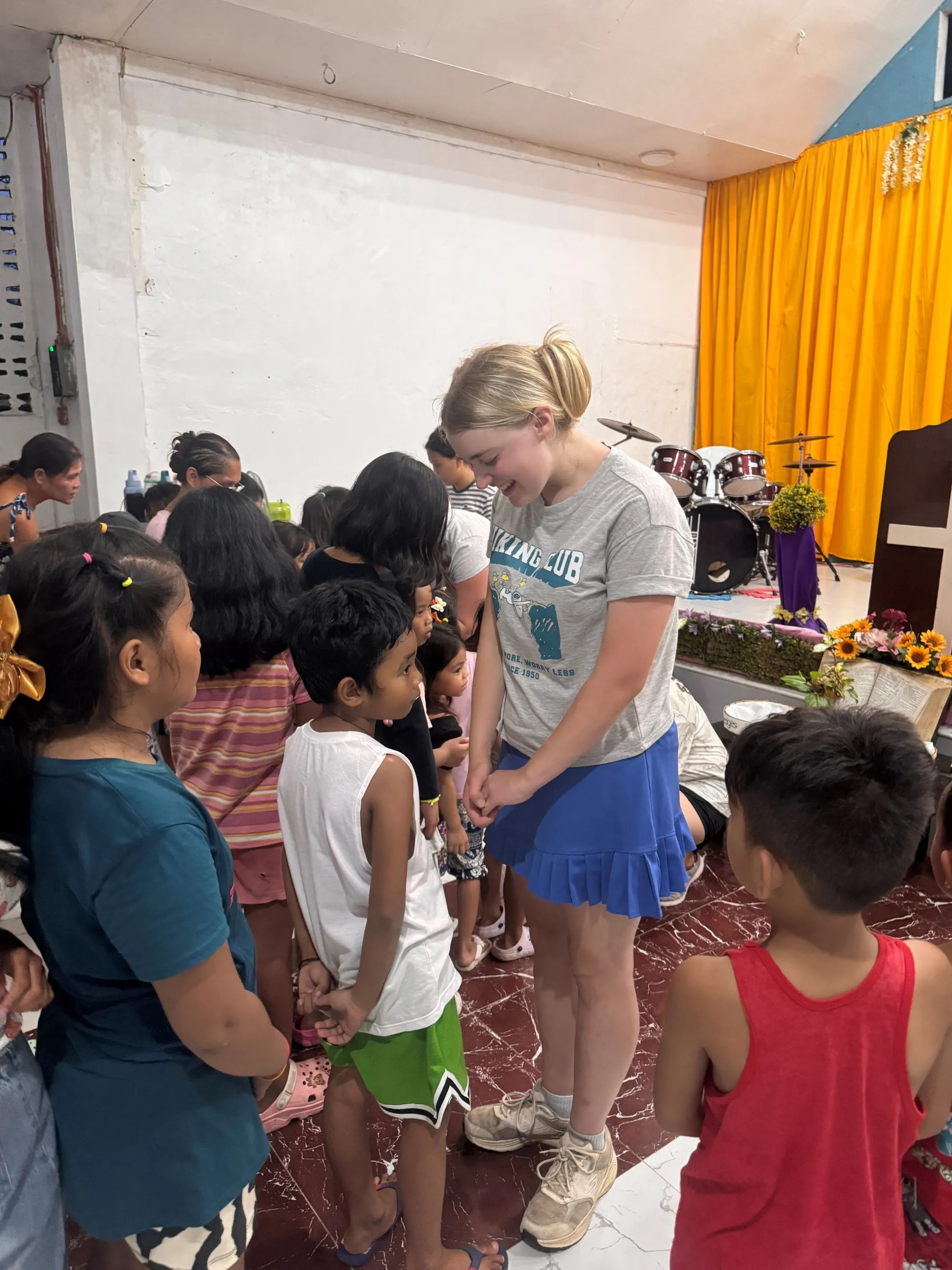 Giving kids a free gift