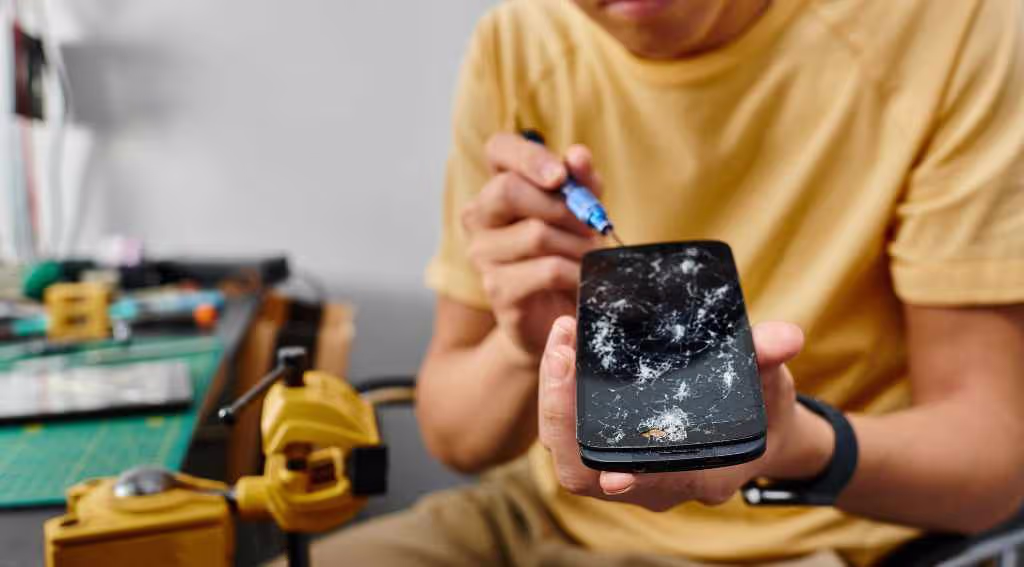 What Happens to Your Data During an iPhone Repair? Demystifying the Process