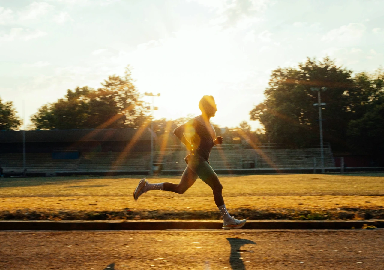 Man running on track. 