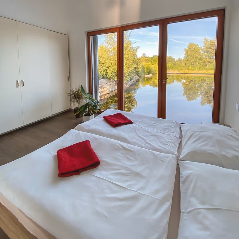 Dům nad vodou slow travel ubytování dovolená na Vysočině