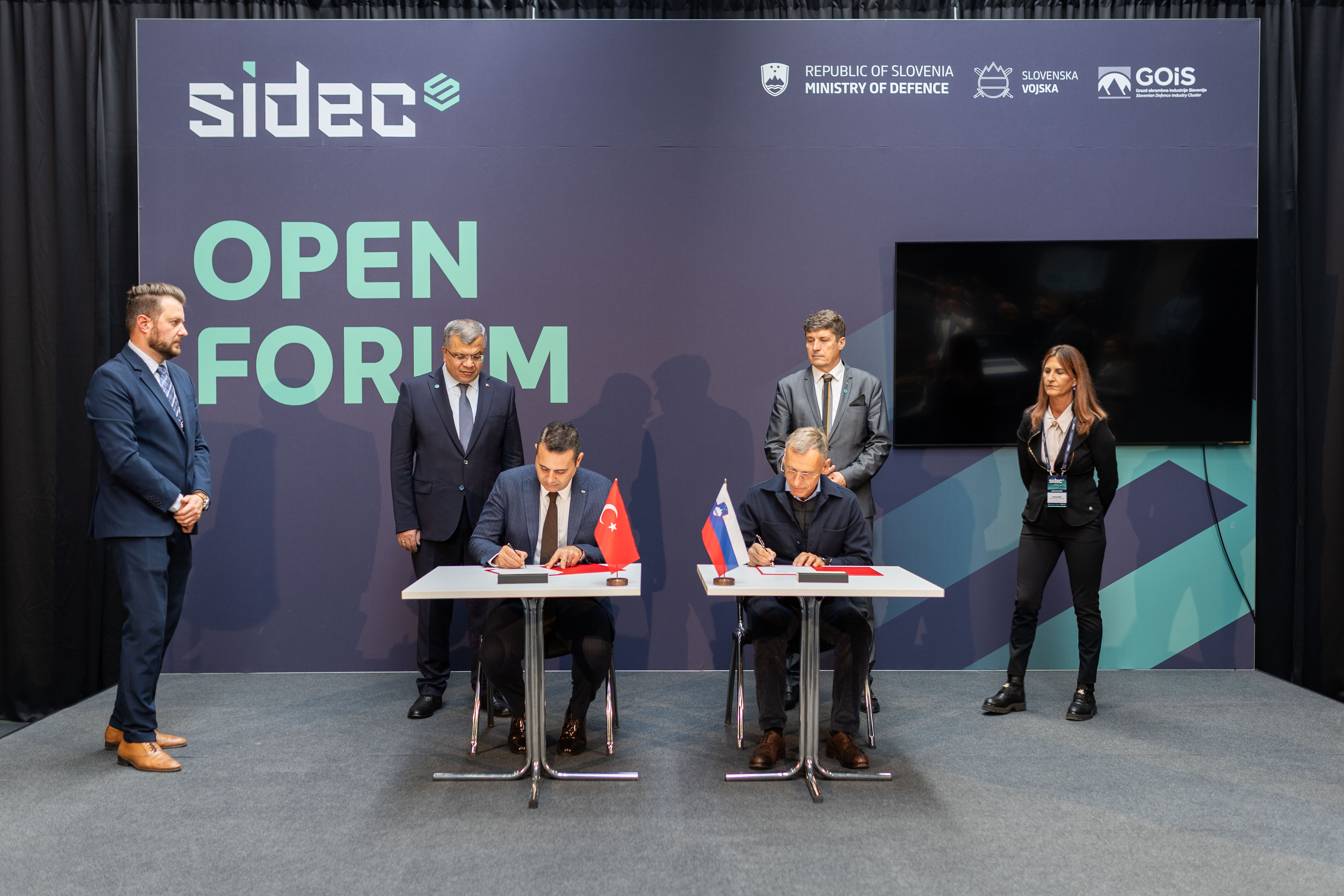 Guardiaris and Otokar Join Forces in Strategic Collaboration Agreement