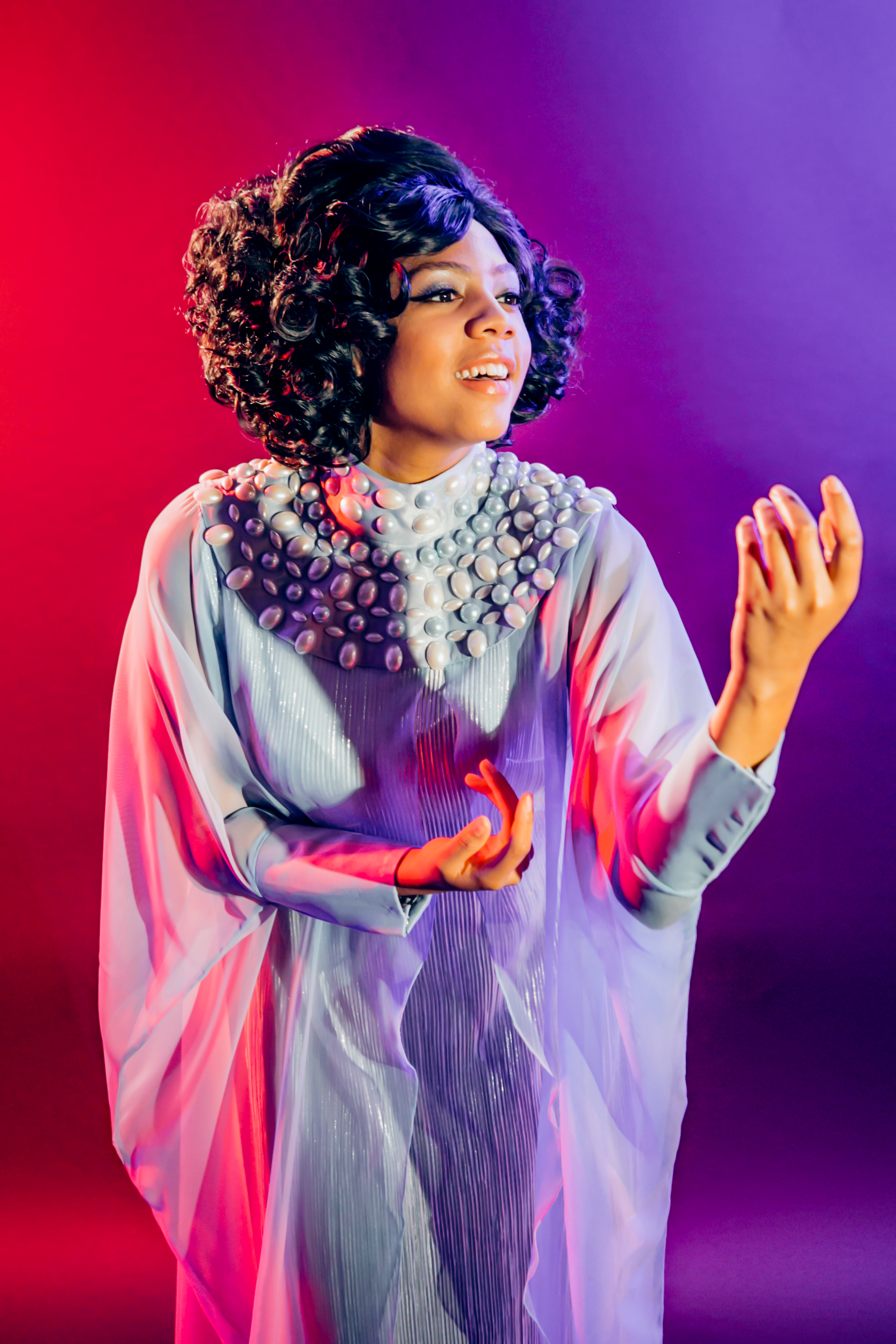 One dream girl beckoning with blue and red light