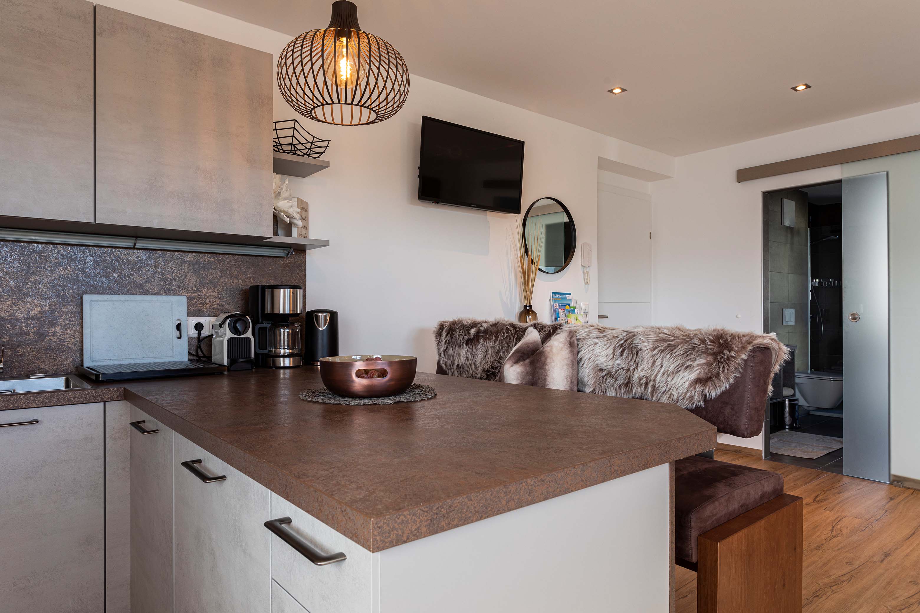kaernten,faakersee,urlaub,badeurlaub,lieblingsplatzl,gemütlichkeit,lieblingsplatzl,apartmenthaus,fruehstueck,apartment sonnenaufgang