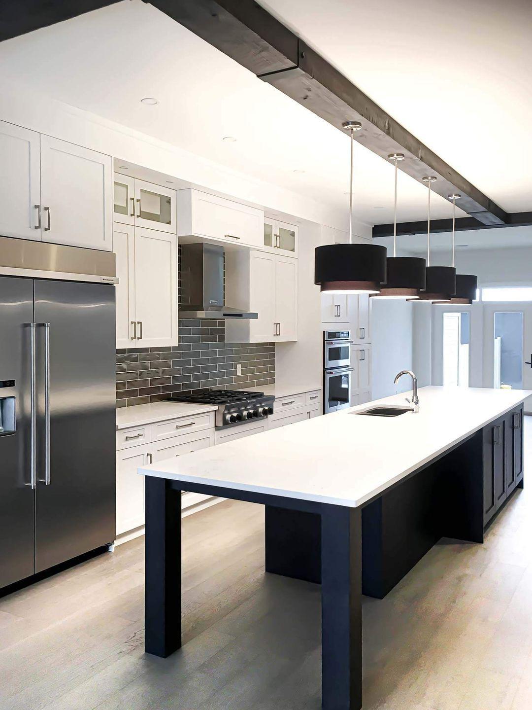 Cabinets That Define the Kitchen