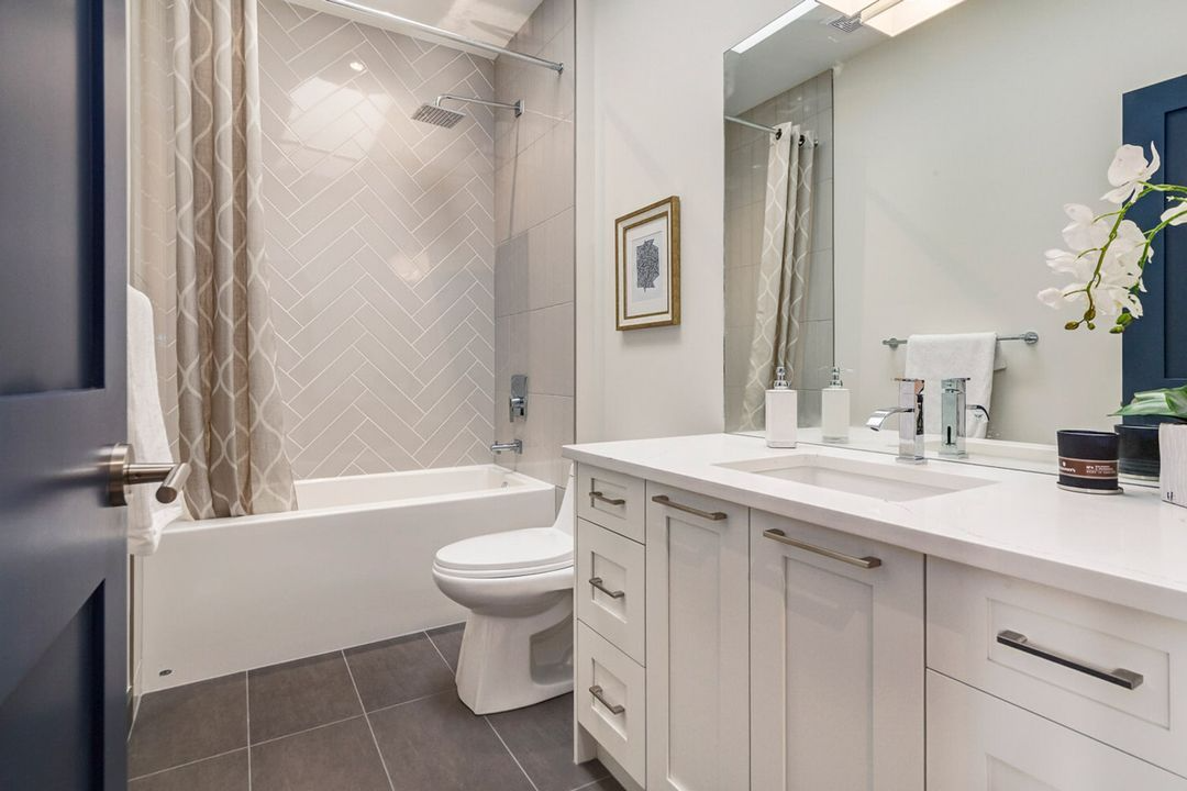 High-Quality Bathroom Vanities
