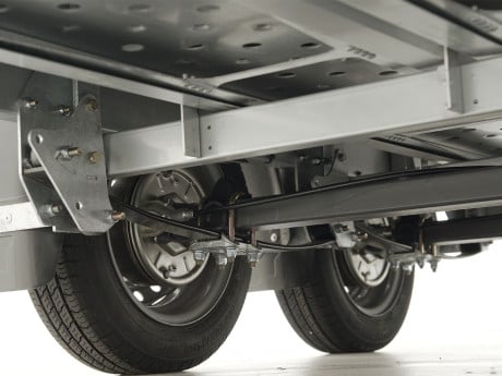 Paraflex Leaf Springs - The Tow-Max range has been designed and engineered without compromise, featuring the signature Paraflex leaf springs and the Ifor Williams designed and manufactured axles.