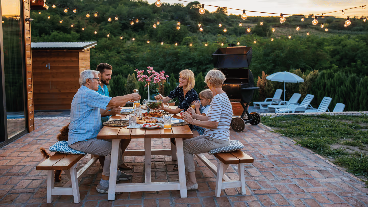 Summer Surge: Inside Pest-End’s Response to June’s Top 5 Pests in New England