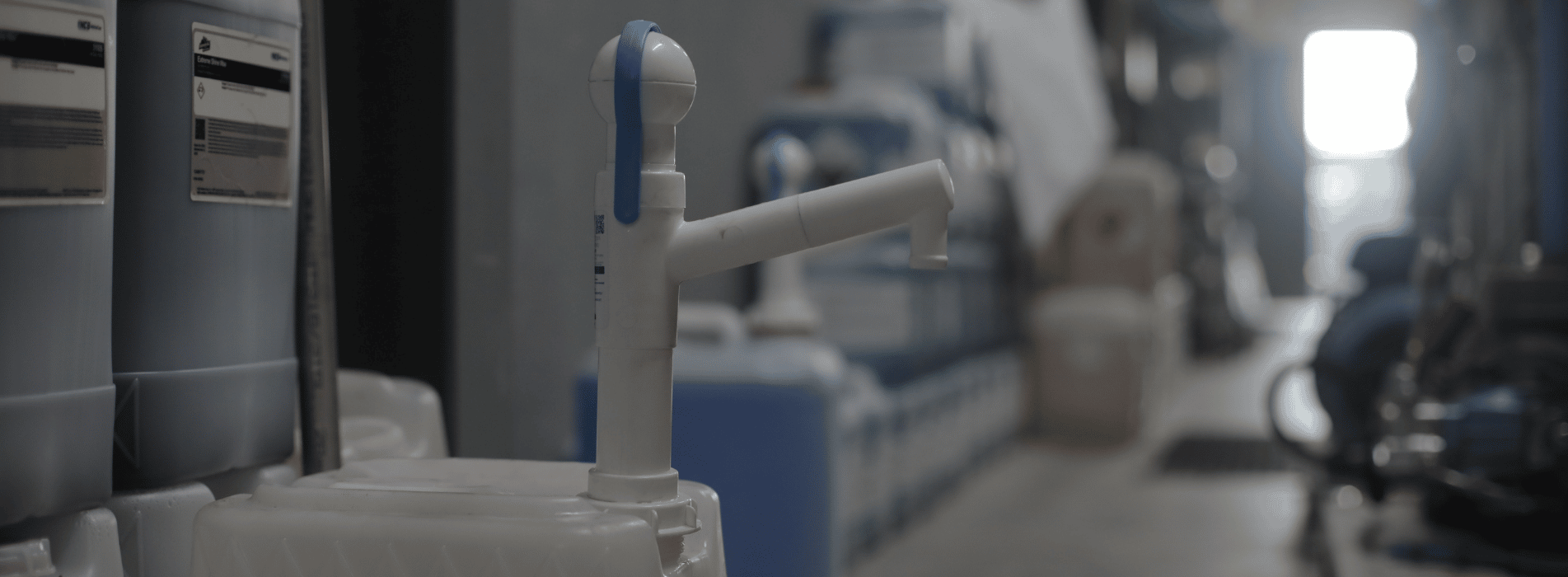 Choosing a Drum Pump? Start with the Liquid