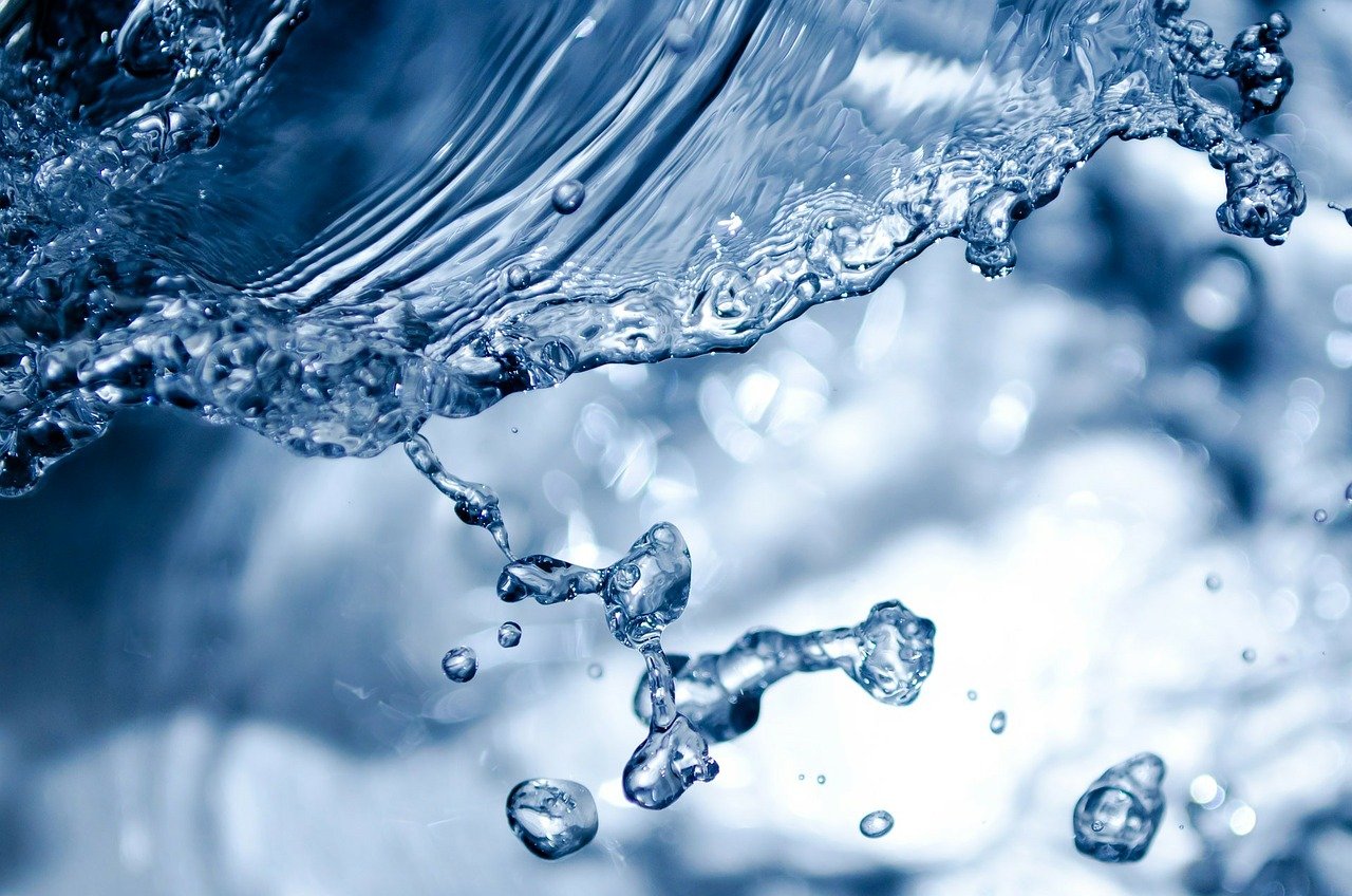 Splash of water