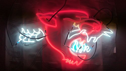 Custom Neon Sign Creation in Los Angeles