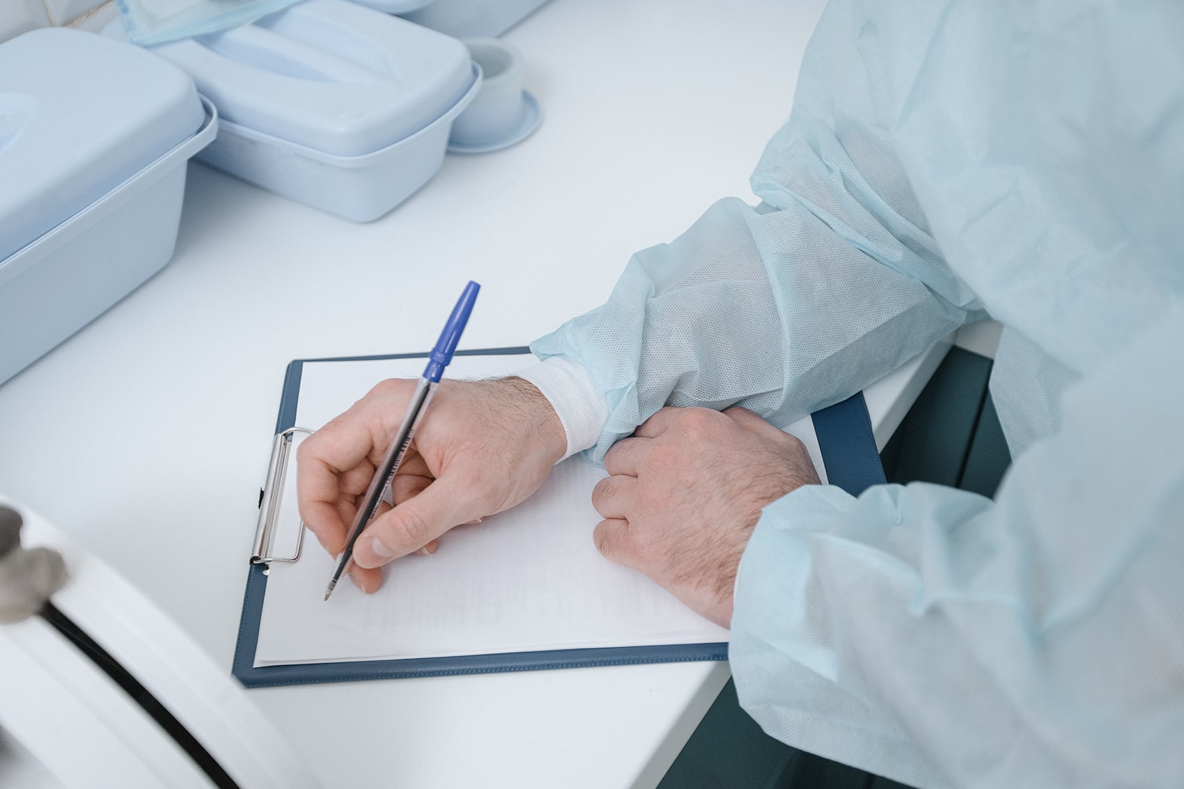 BERÜHRUNGSFREIE DARMSPIEGELUNG IN UNSERER PRAXIS