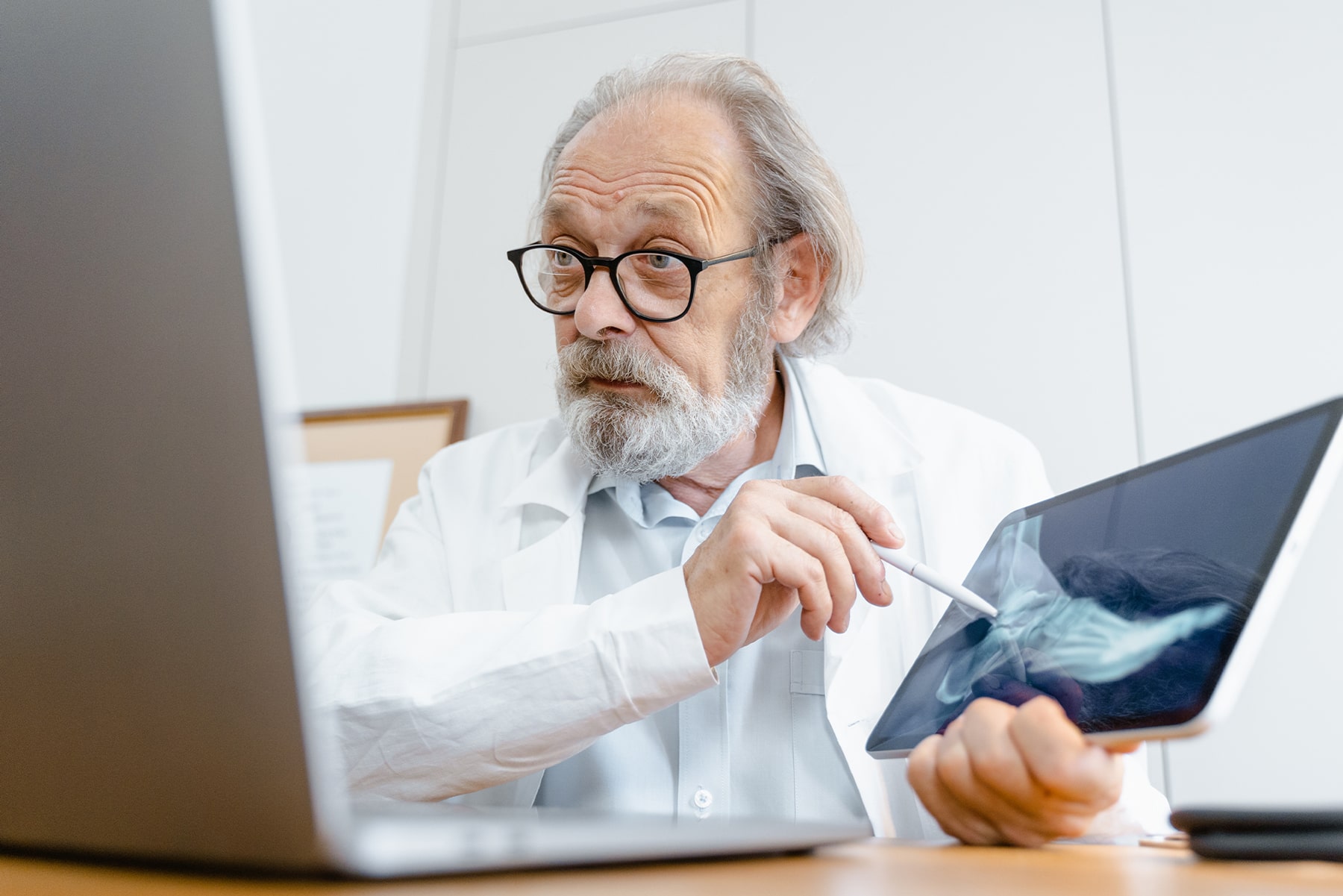 DIAGNOSTISCHE VERFAHREN IN DER RADIOLOGIE