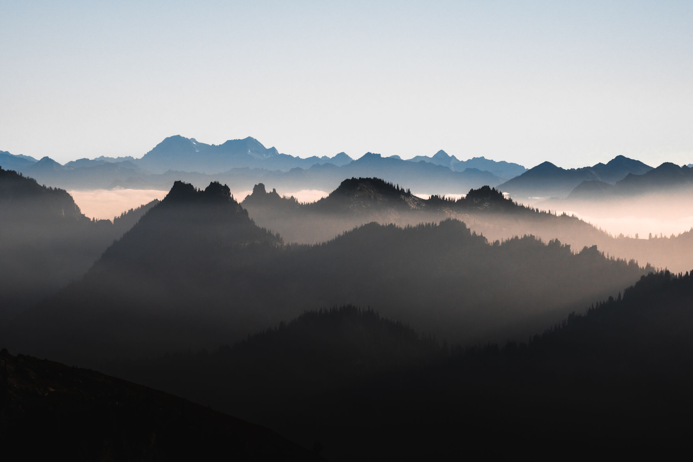 Sunrise from Mount Daniel | Washington
