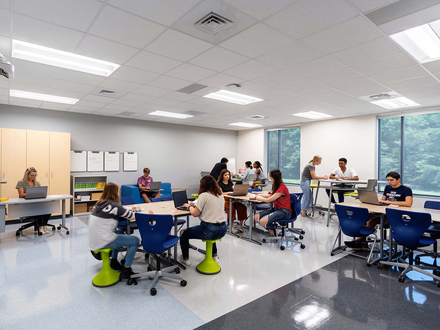 A photo of the flexible furnishings placed around a classroom.