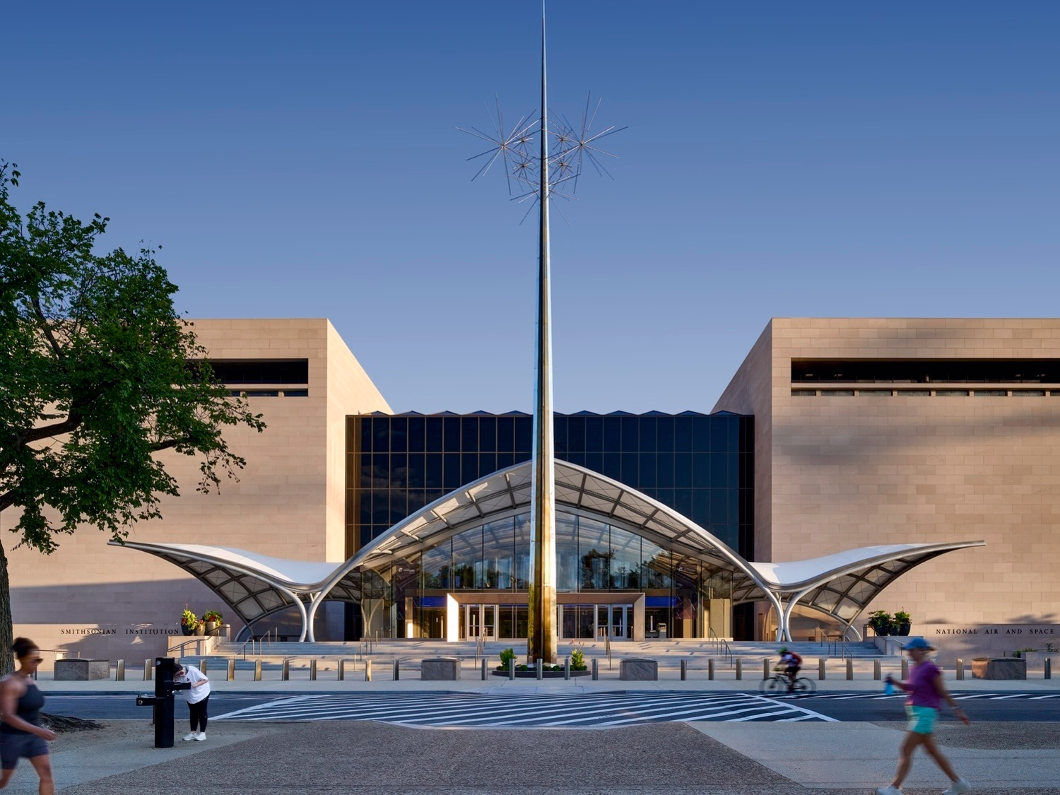 Renewed National Air and Space Museum Celebrates 50th Anniversary
