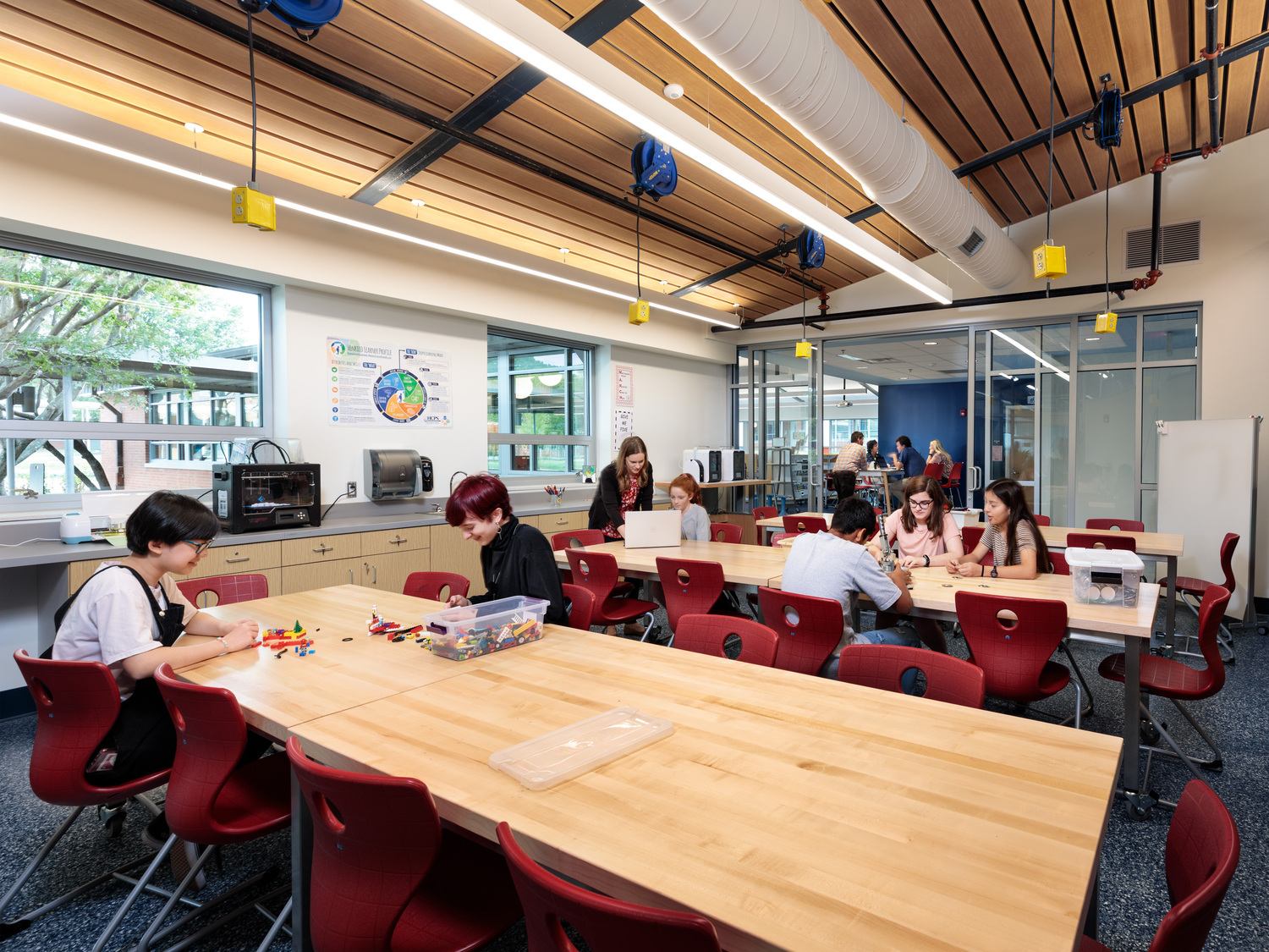 Hand in Hand: Design for Experiential Learning