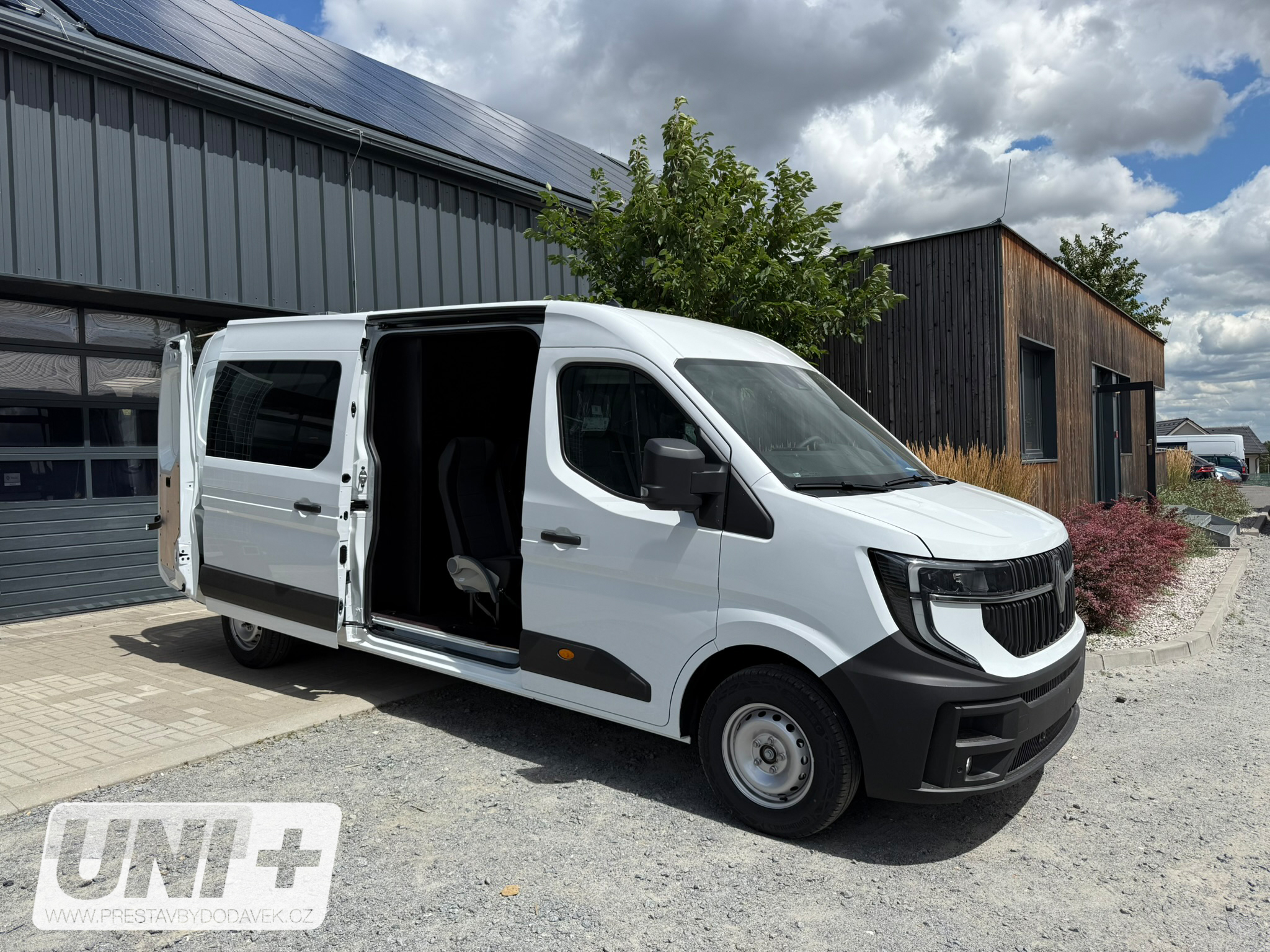 Renault Master XDD L3H2 - UNI+X | FIX + prachotěsná dělící stěna