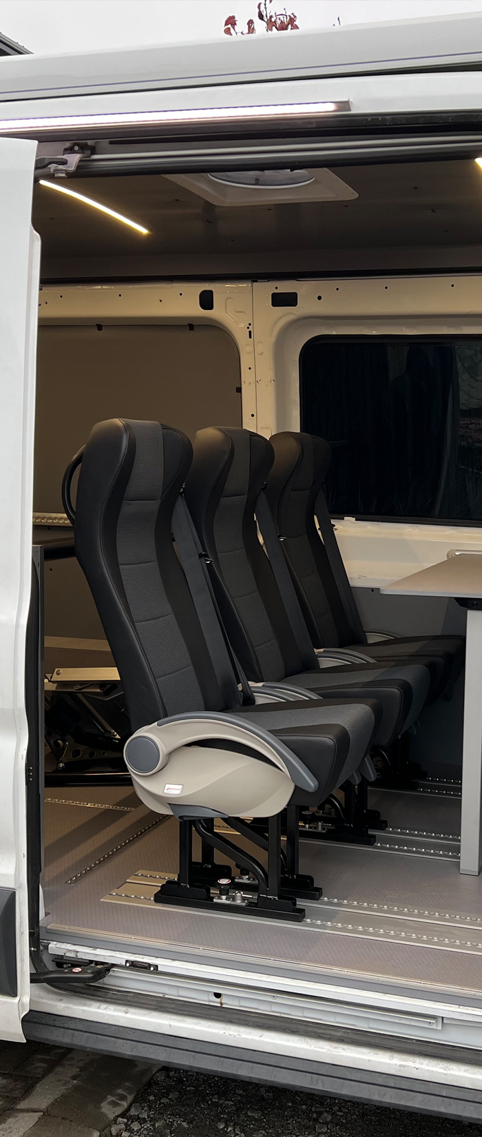 Přestavba UNI+X pro Ford Transit V363