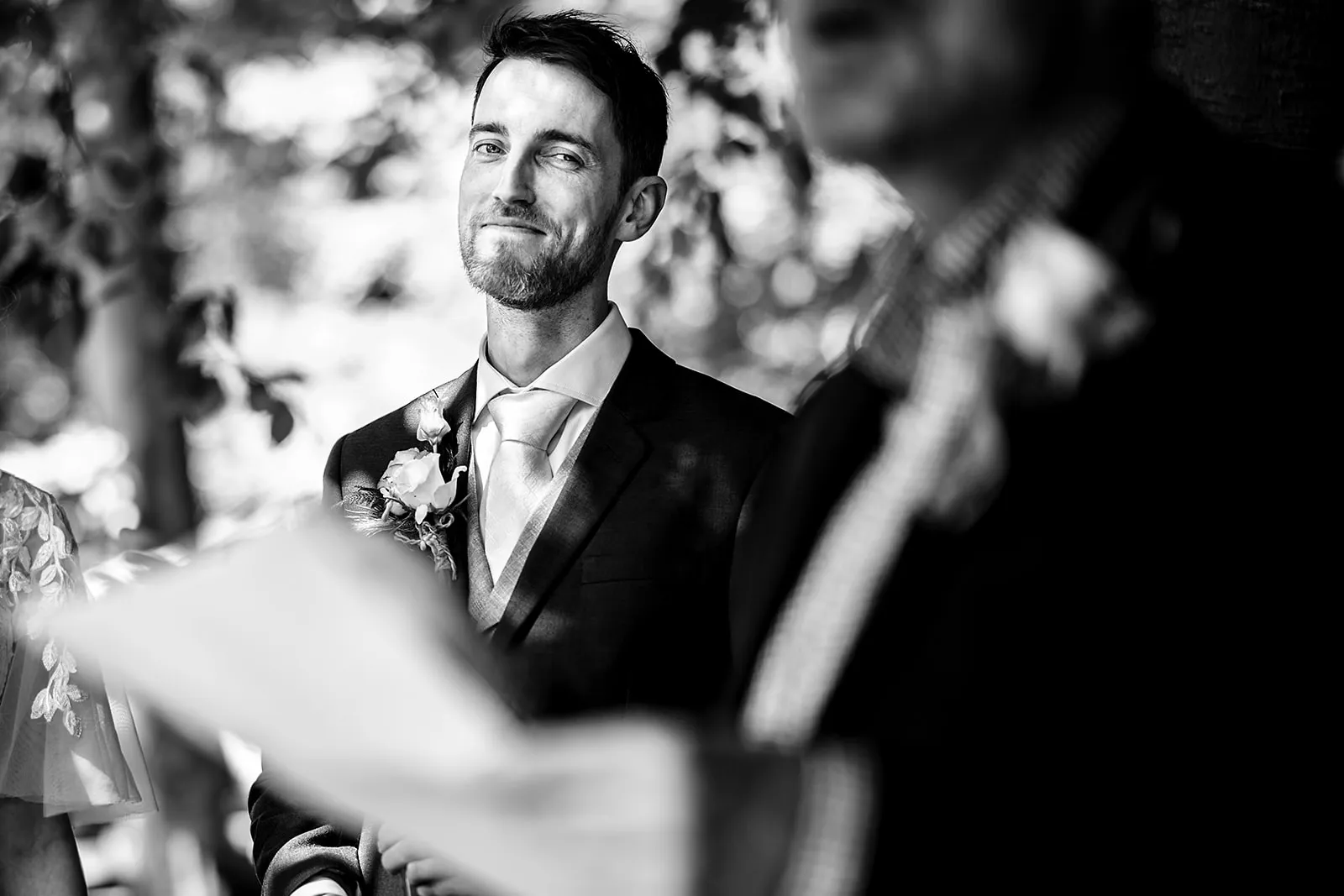 bruidegom emotioneel tijdens ceremonie vuurplaats utrecht