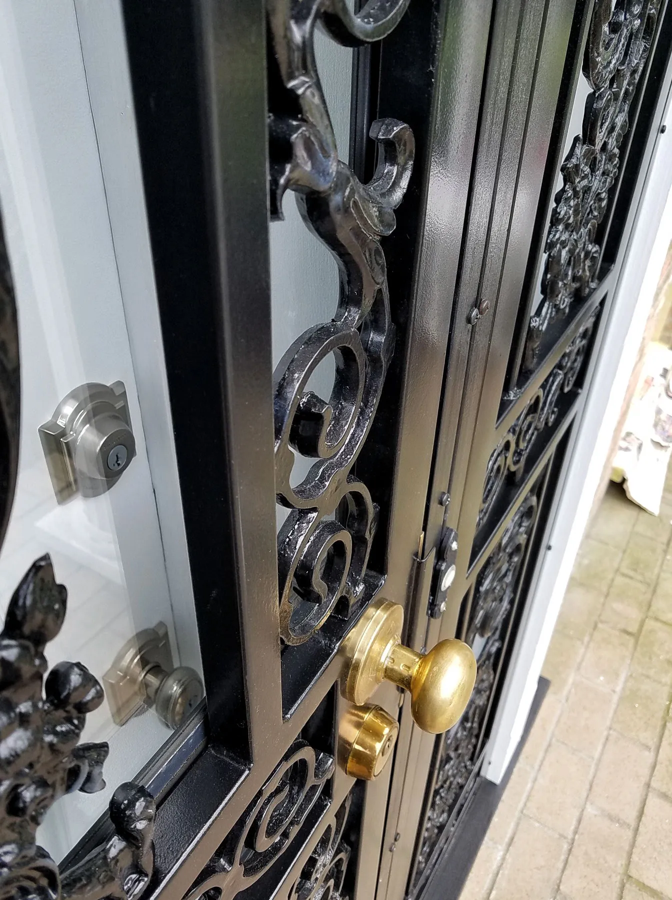 Fantasy Finishes entryway restoration, cabinet repair renovation, interior painting on Long Island New York 631-278-5096