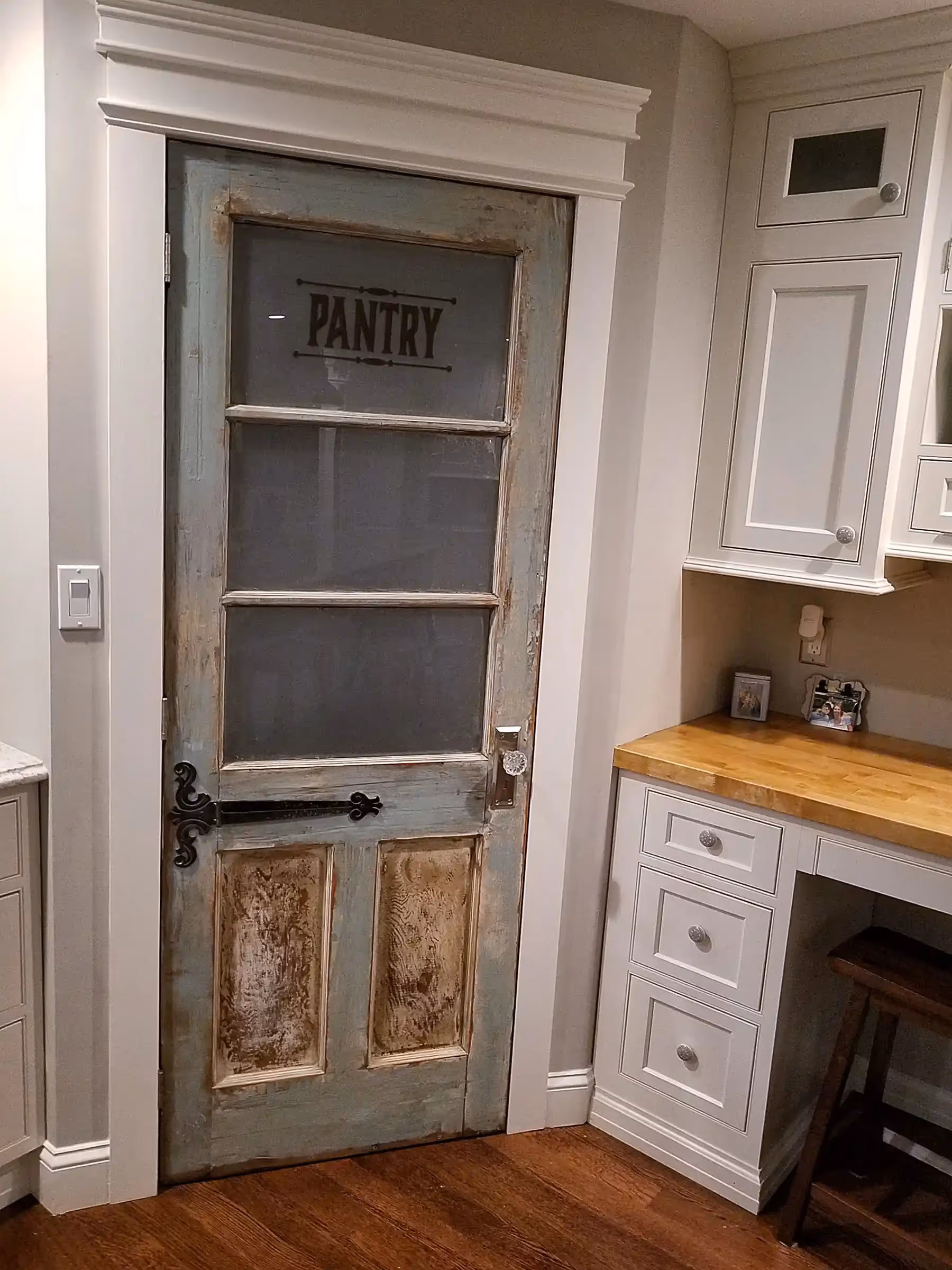 Fantasy Finishes Signature Project—entryway restoration, cabinet repair renovation, decorative painting, interior painting 631-278-5096