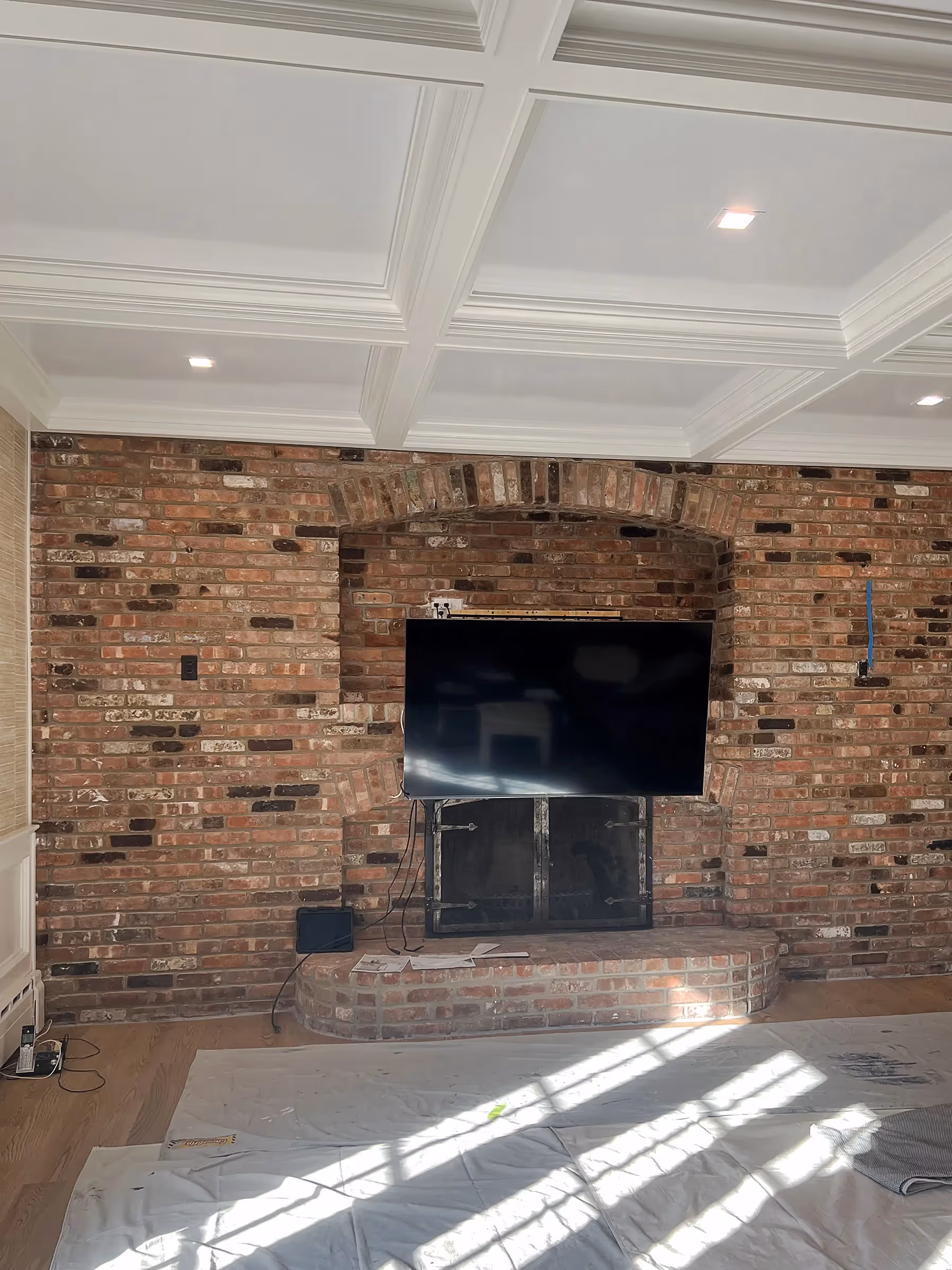 Decorative painting of a fireplace. Fantasy Finishes New York