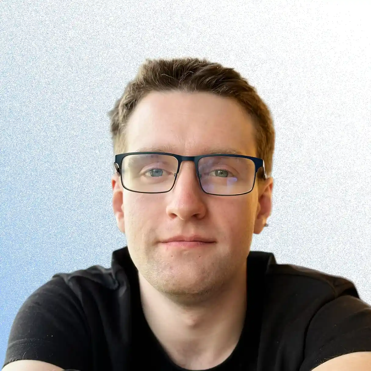 alt="Photos of the team"