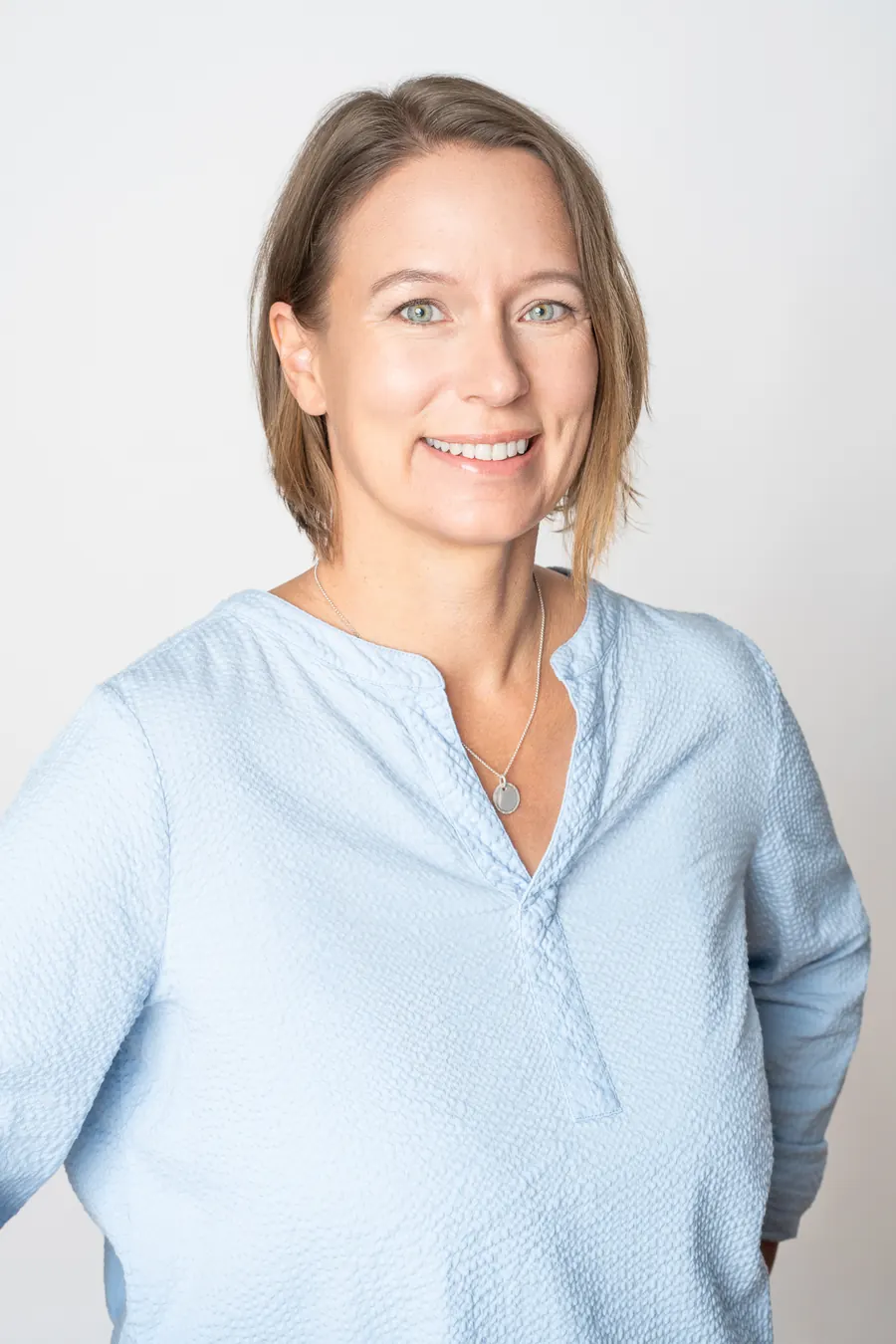 MMag. Karin Pfeffer