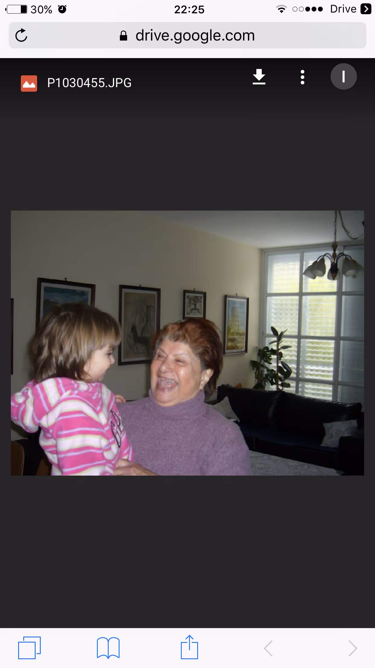 ציפורה נחום עם נטע דהן הנינה בשנת 2006