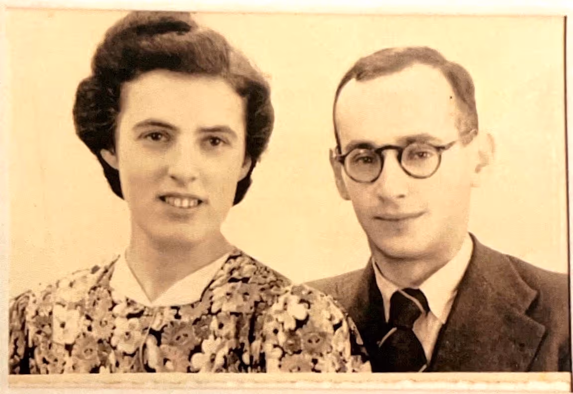 ארנסט ואנה סימונס