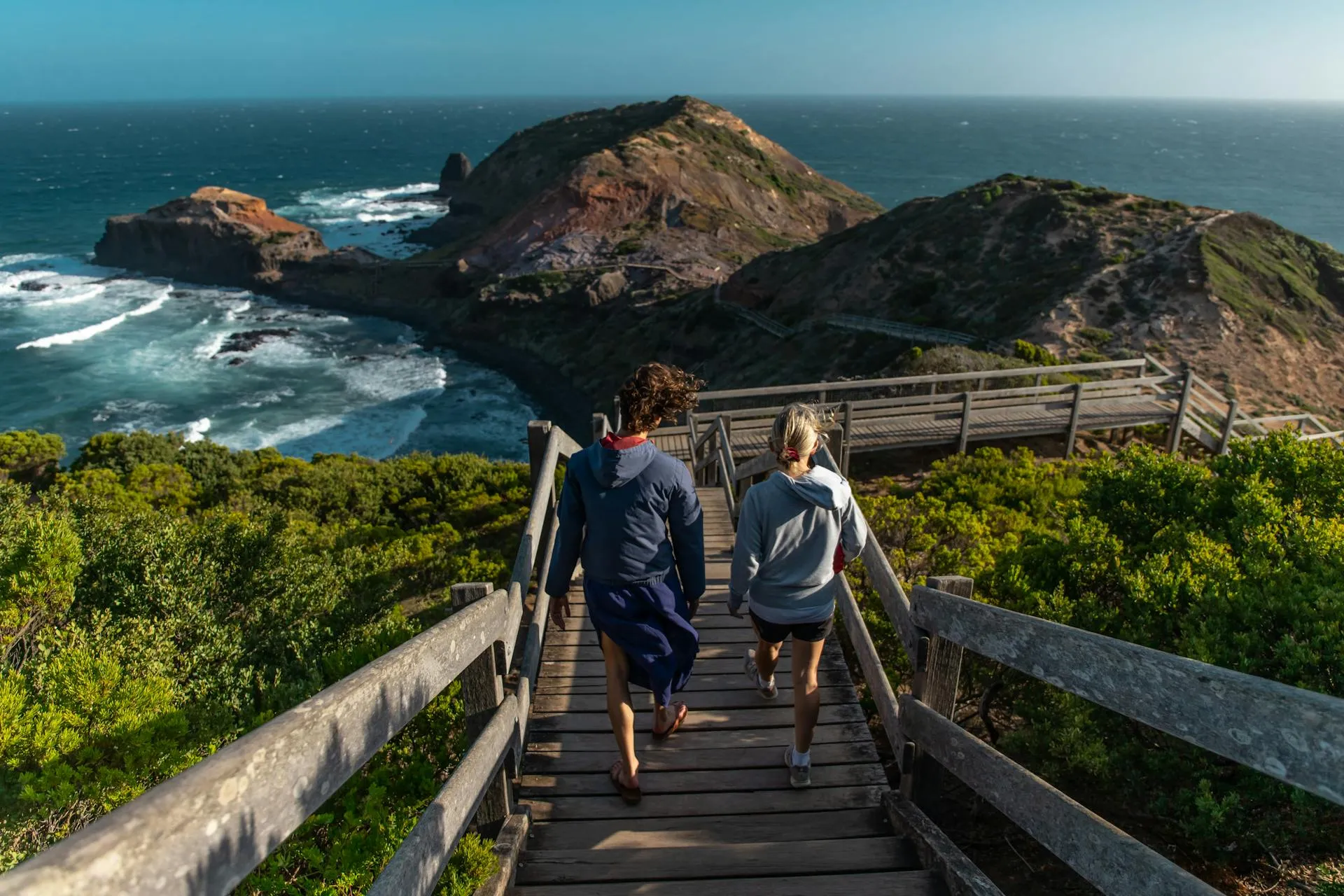 A man and a woman hiking in Melbourne