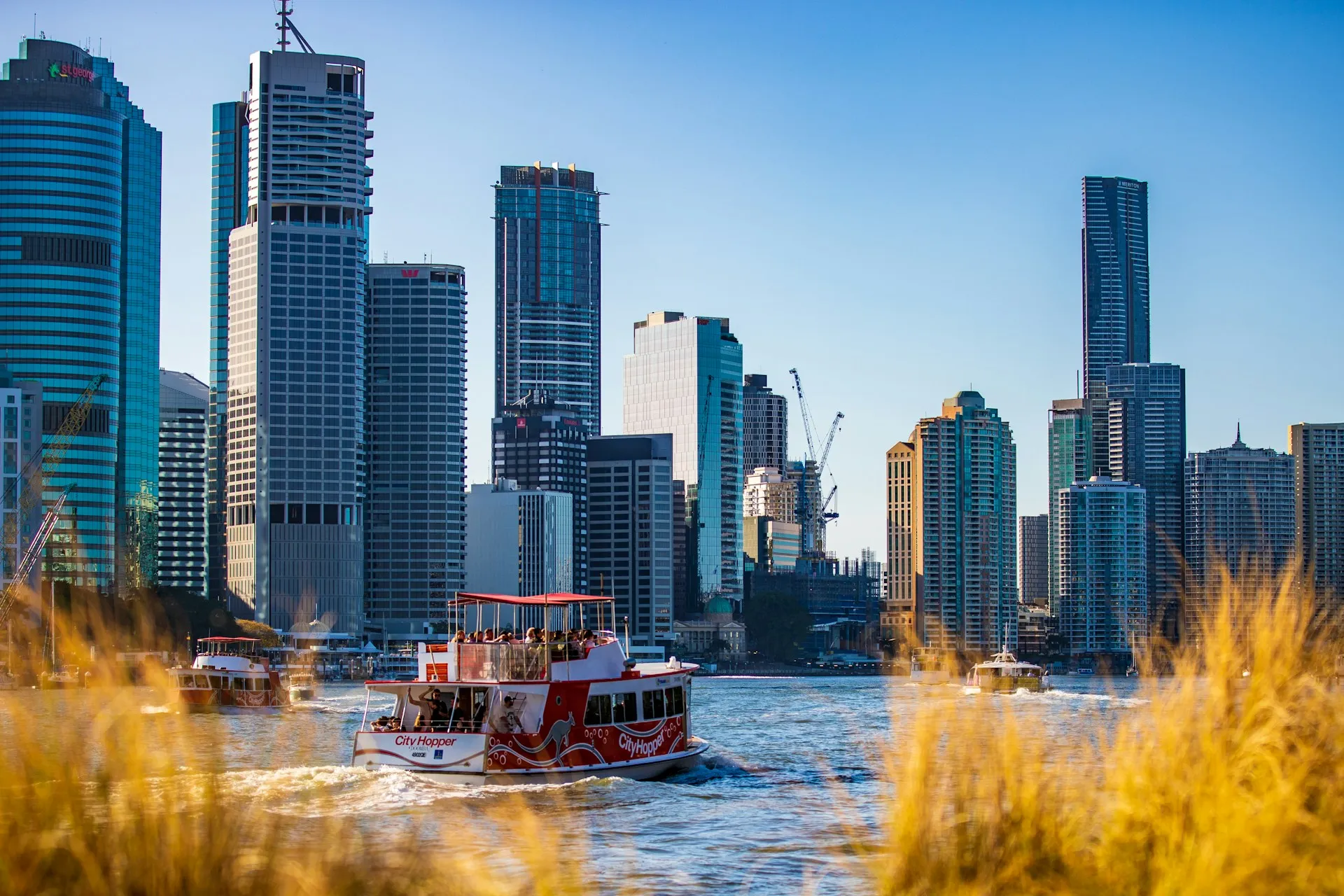 Brisbane from across Brisbane River