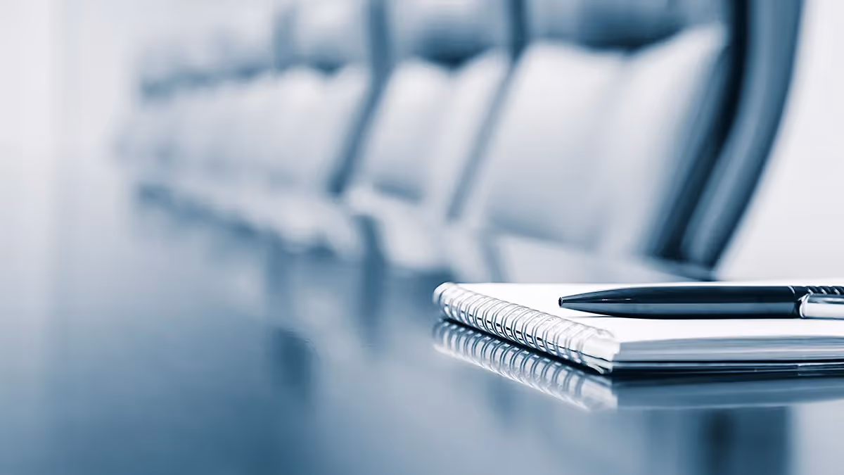 What’s the difference between a C vs S corporation?