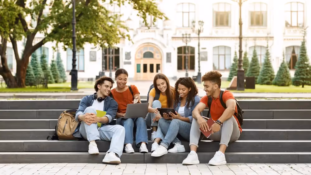 How Much Financial Aid Can You Expect to Receive for College?  