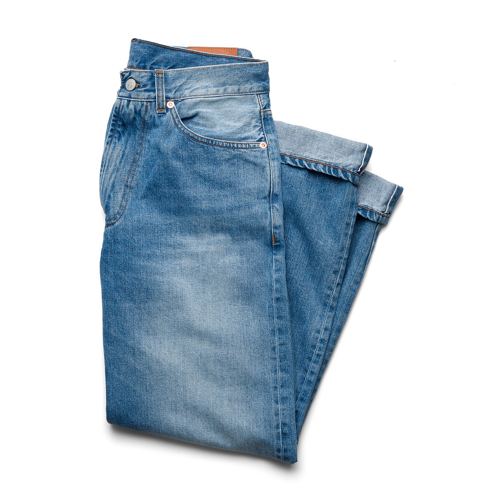 How Fabric and Color Define the Shot: Lessons from Two Apparel Projects