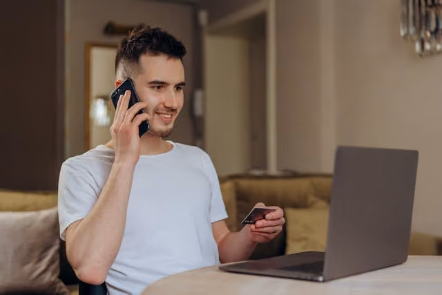 An E-Commerce Business Hired a Graphic Designer for $2,500/Month