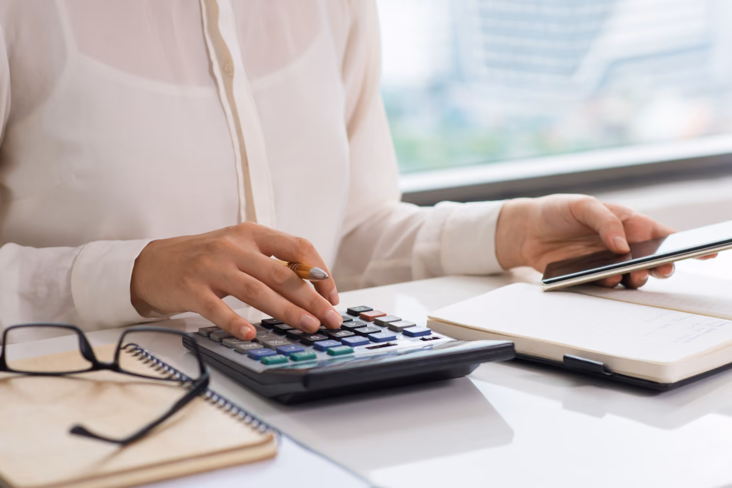 bookkeeper vs accounting assistant