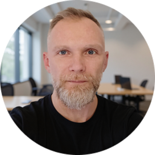 Avatar image for Zoltan Zsamboki