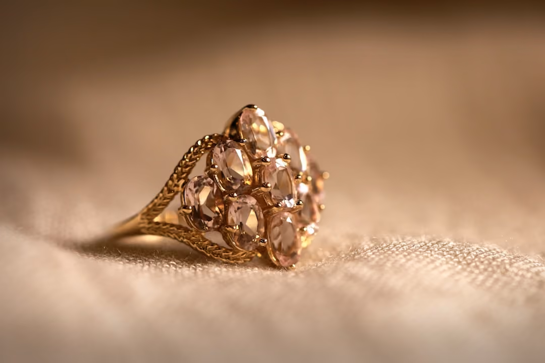 ring on blanket