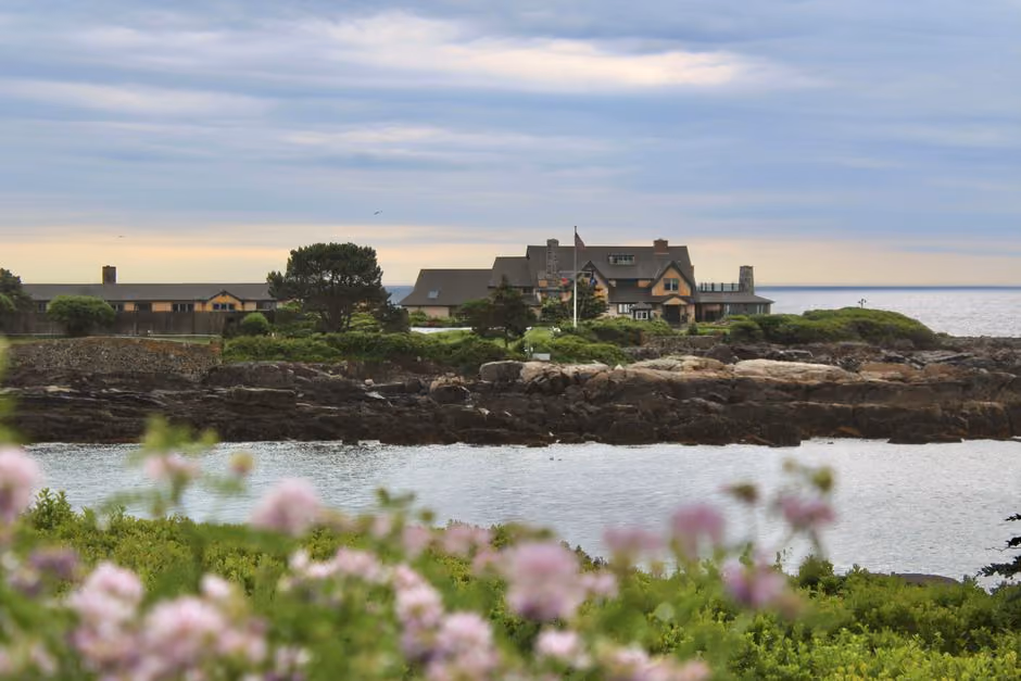 Coastal home insurance Maine beach house