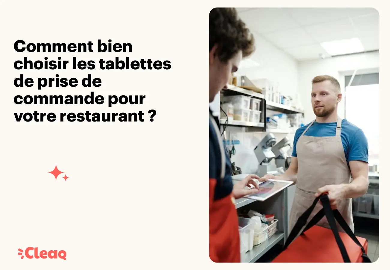 Serveurs de restaurant utilisant une tablette de prise de commande en cuisine