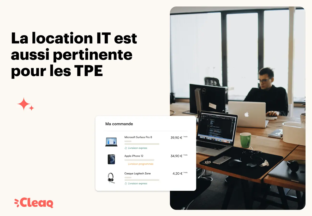Homme travaillant sur un ordinateur dans les bureaux d'une petite entreprise