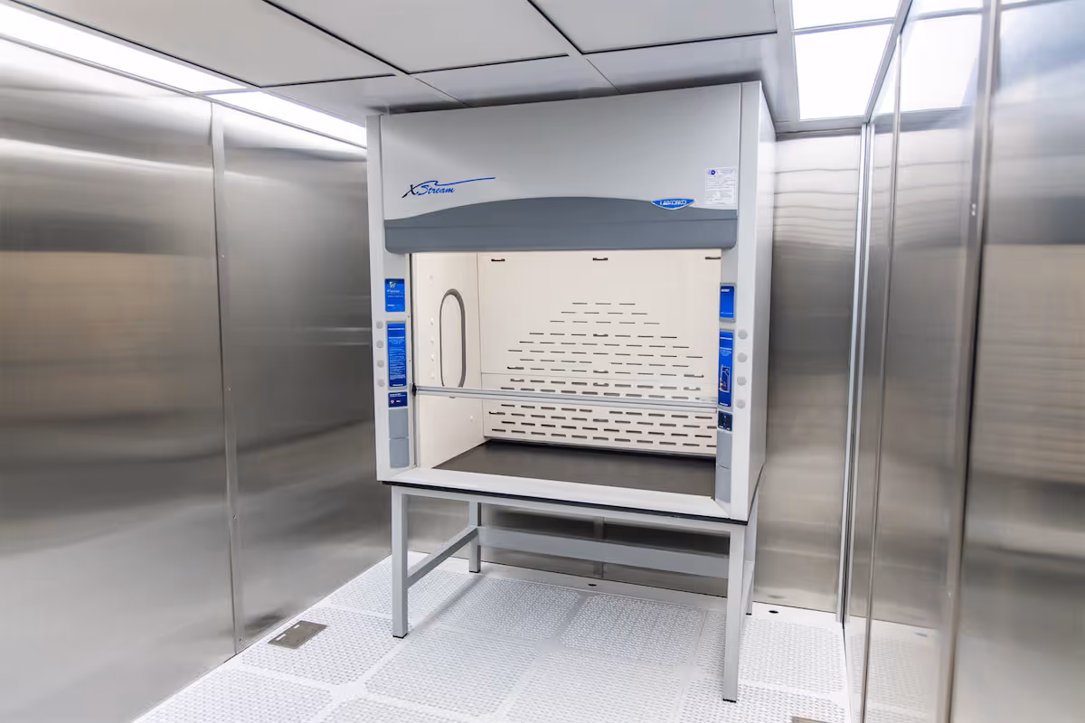 interior of mobile cleanroom with biosafety cabinet 