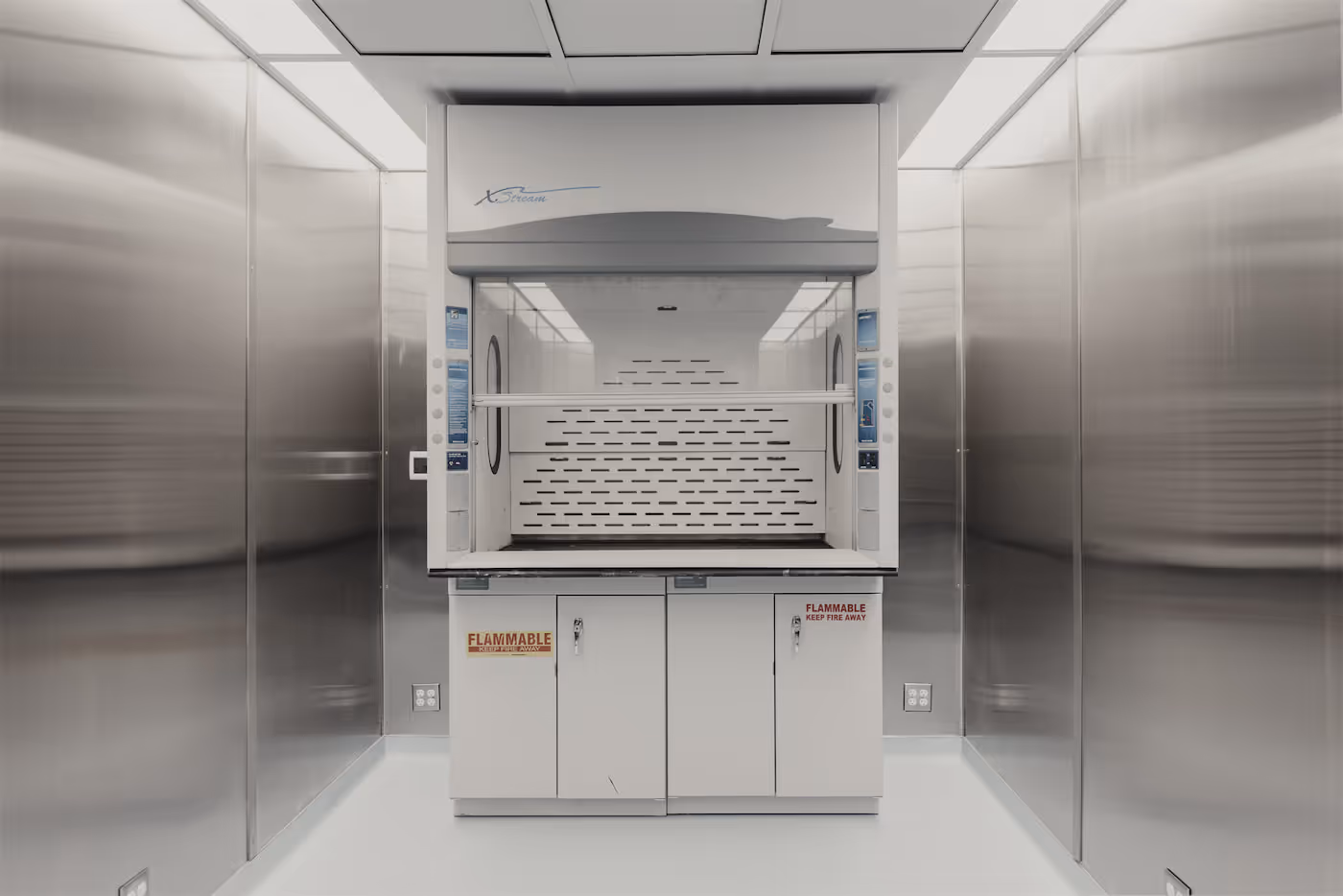 mobile cleanroom with equipment inside